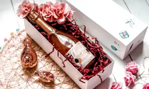 Jaki alkohol na prezent dla kobiety? Oto idealne propozycje na każdą okazję